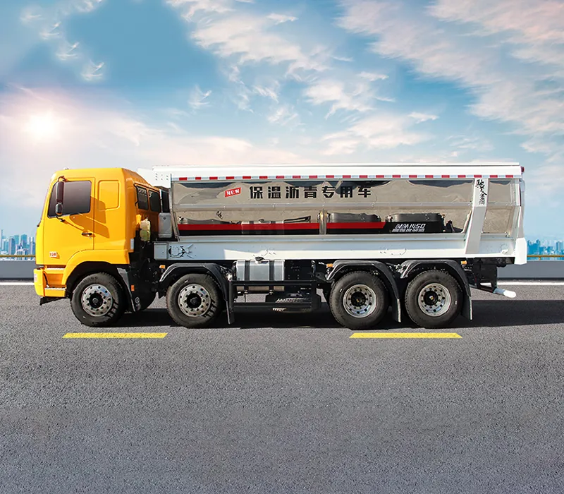 Insulated Asphalt Transport Truck
