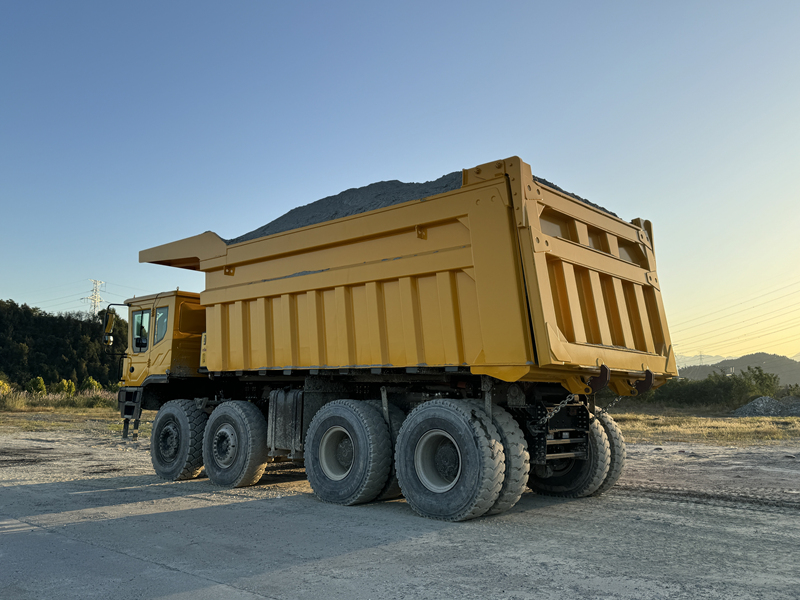 Why Did Mingyang Mining Choose the Chitian Jingang Dual-Balance Mining Truck? A Revolution in Efficient