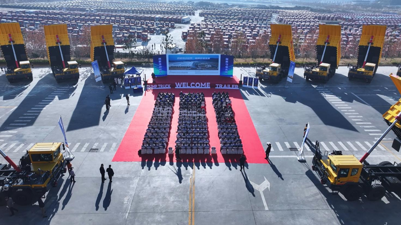 Brand New Iteration, Dream Journey Begins! Chitian Jin'gang Delivers 100 Units of Dual-Balanced Mining Trucks, Contributing New Productivity to National Energy Construction